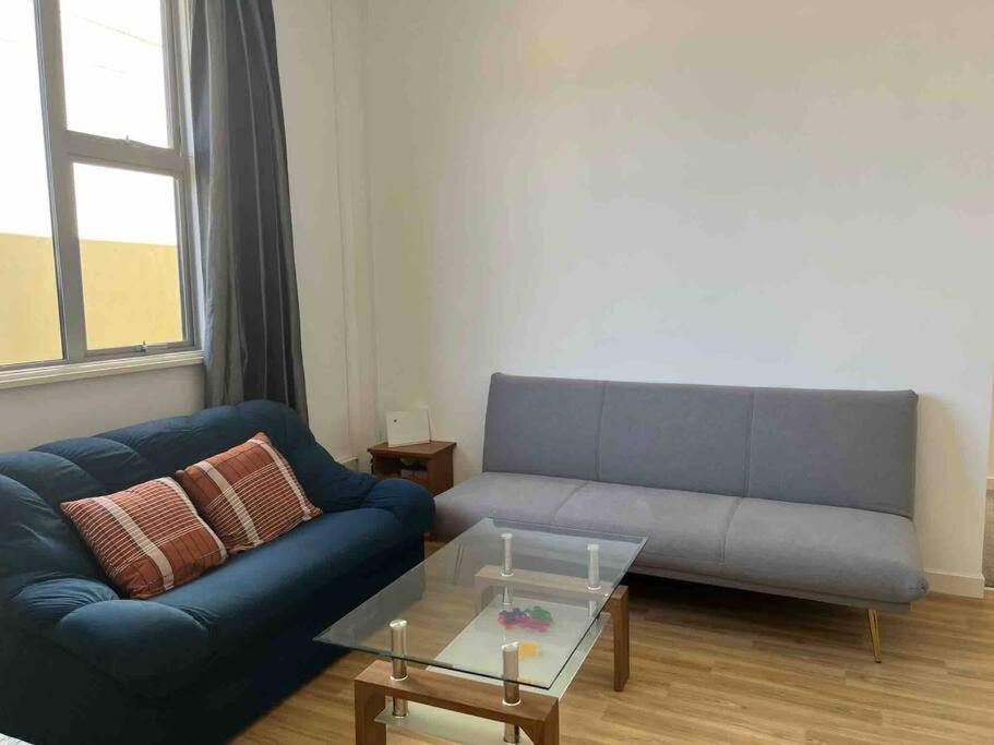 Sunny Apartment In Central Karori ويلينغتون المظهر الخارجي الصورة